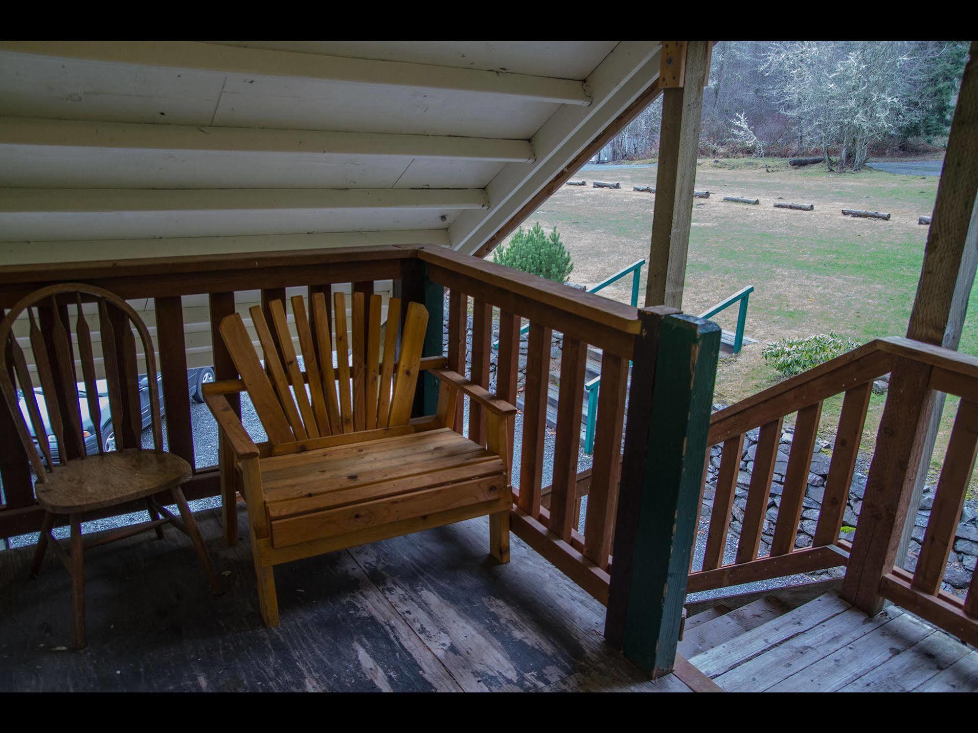 אשפורד Whittaker'S Motel & Historic Bunkhouse מראה חיצוני תמונה